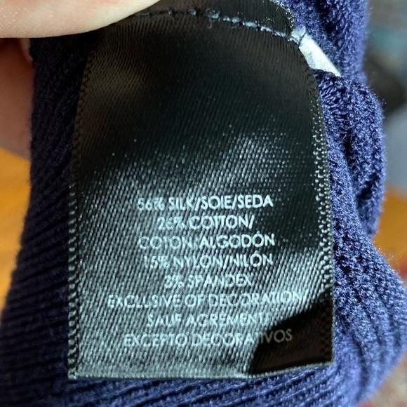 Ann Taylor Navy Silk Blend Sweater Scallop Detail Size S - Picture 6 of 8